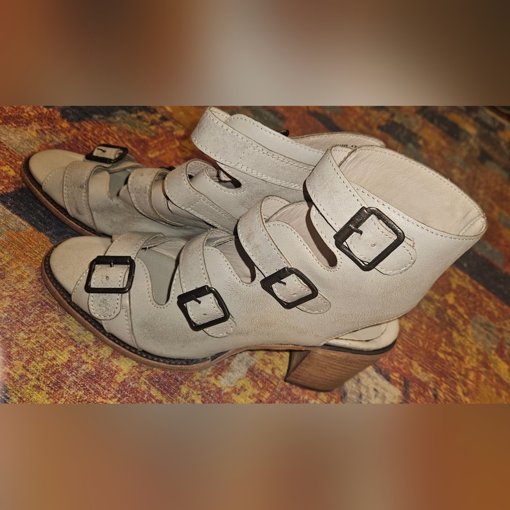Freebird by Steven Quail Bootie Sandal Open Toe Boho Distressed Size 12 - Picture 15 of 16